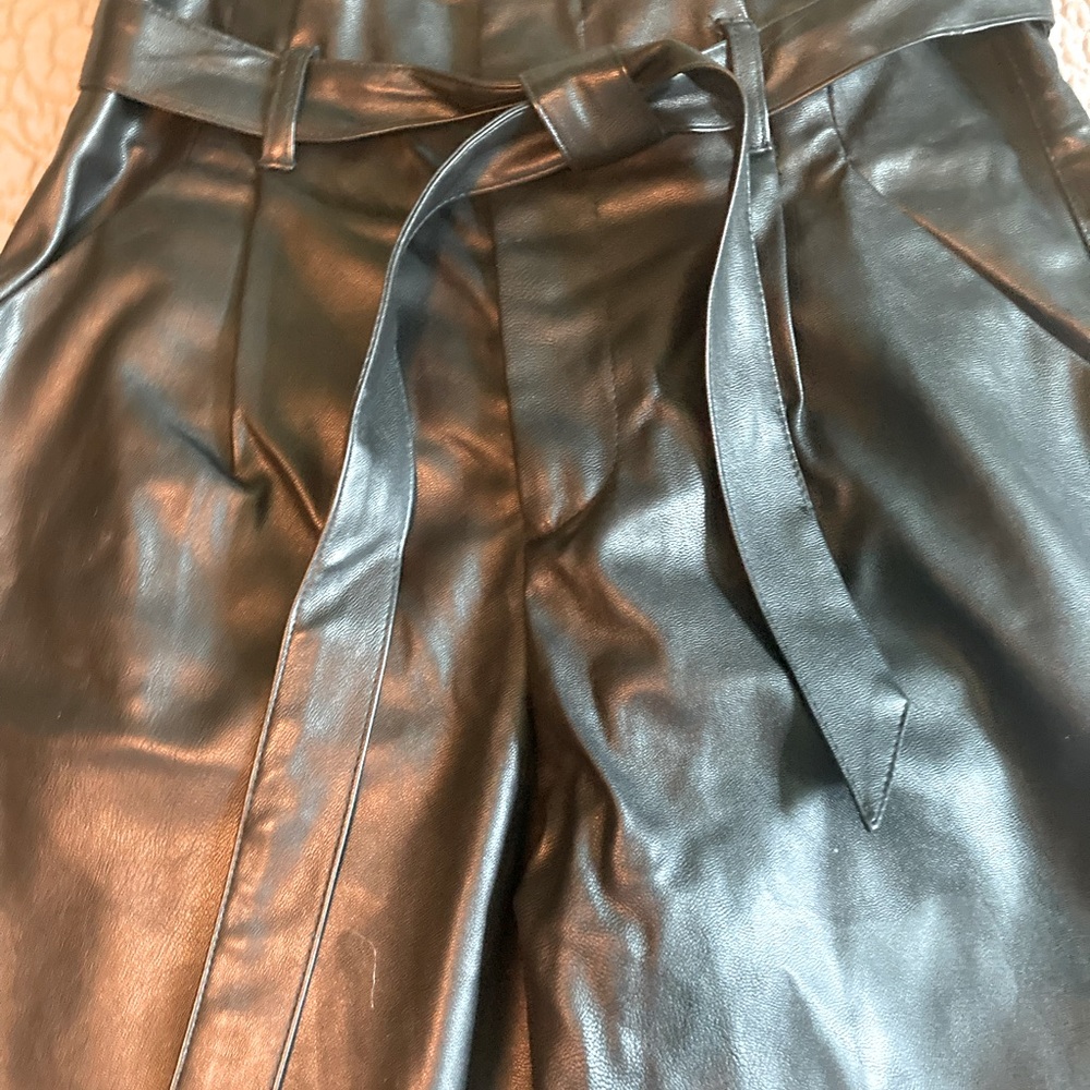 EUC Lucy Paris faux leather pant
